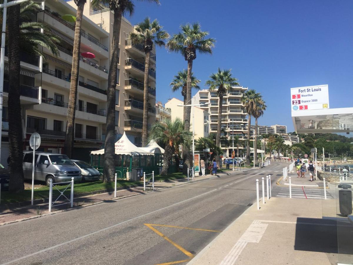 Goeland 3, Climatise, Wifi, Balcons Petite Vue Mer Laterale Au 3 Eme Etage Sans Ascenseur Toulon Exterior photo
