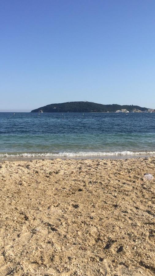 Goeland 3, Climatise, Wifi, Balcons Petite Vue Mer Laterale Au 3 Eme Etage Sans Ascenseur Toulon Exterior photo